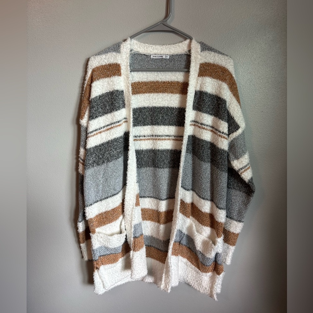 Pink Clover Women’s Soft Cardigan size medium